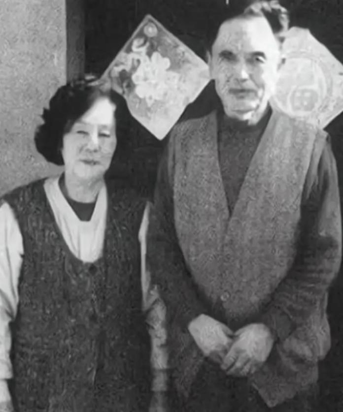 1959年，志愿军一排长为爱情放弃国籍，留居朝鲜22年。1981年重返故土时，他