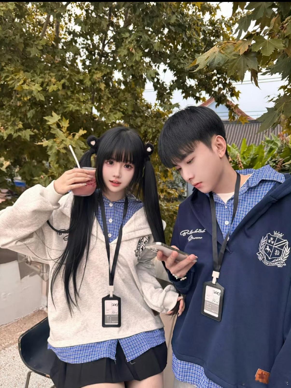 王乐乐杨清柠合体直播真是活久了啥都能看到，这才是上古战神！！！但真的好好笑，他俩