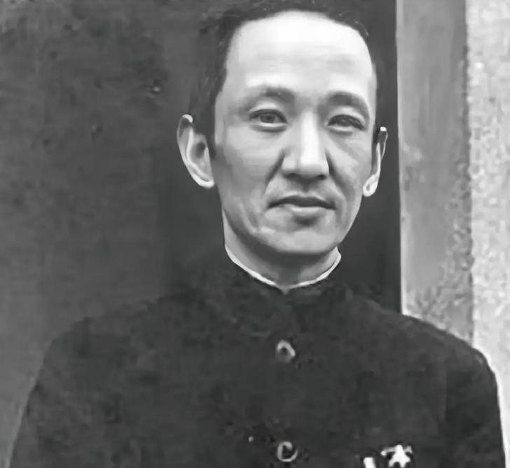 1947年，军统抓了个通共要犯竟是蒋介石心腹陈布雷的千金，毛人凤去探口风，陈布雷