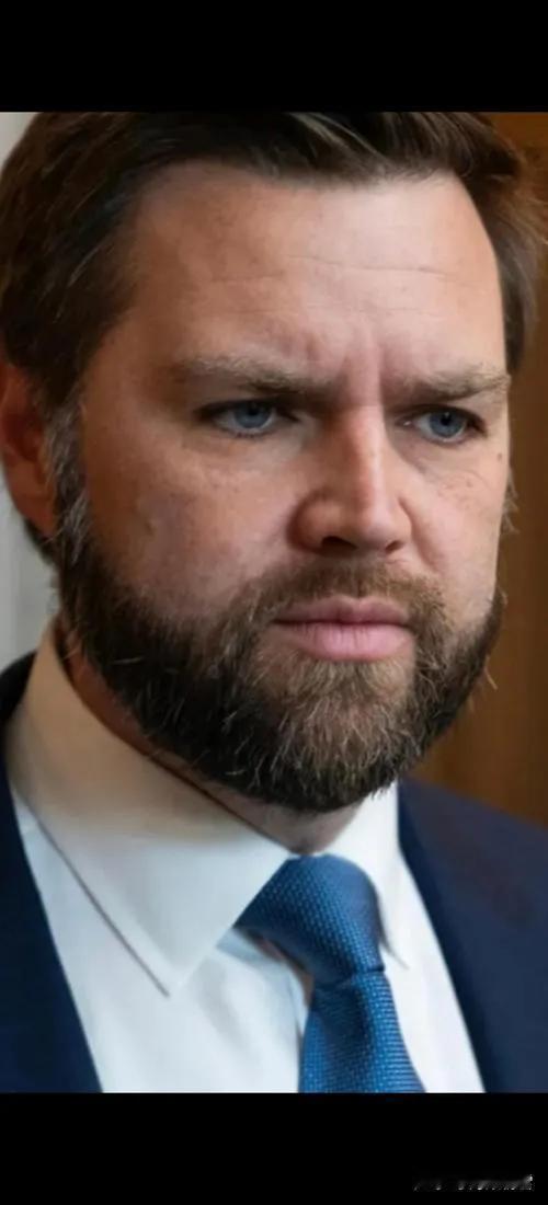 4月8日起，特朗普宣布暂停对伊朗军事行动，伊朗随之同意。美伊暂停两周军事行动最后