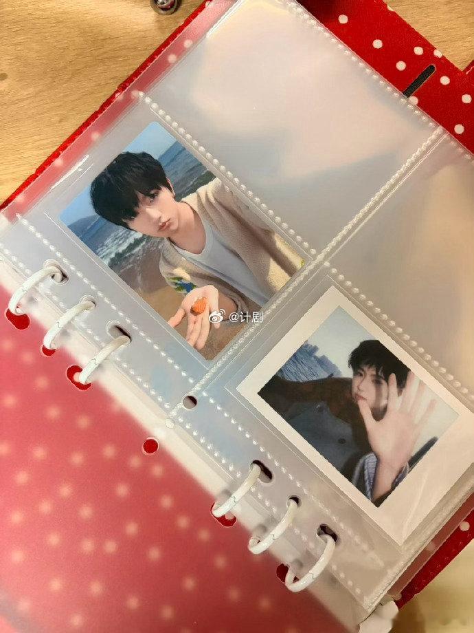 穆祉丞周五晚高疯高光时刻周五晚高疯 穆祉丞从来不会为了镜头去做什么，他就是他自己