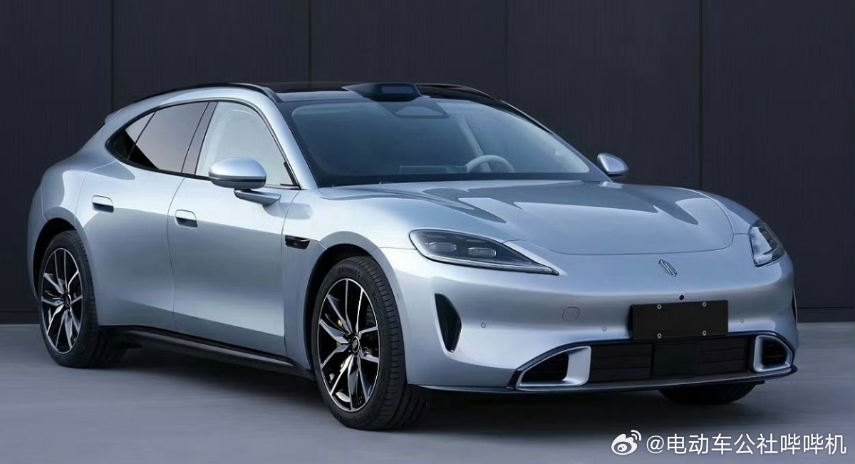 尚界Z7和尚界Z7T终于申报了，车身看着确实舒服。新款问界M9，前唇变化挺大的。