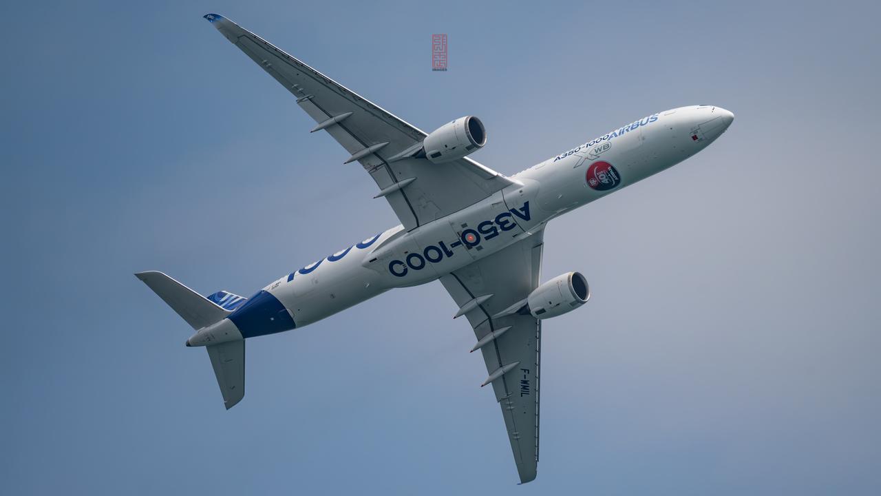 空客A350-1000飞机2016年首飞，2017年取证，2018年2月交付（卡
