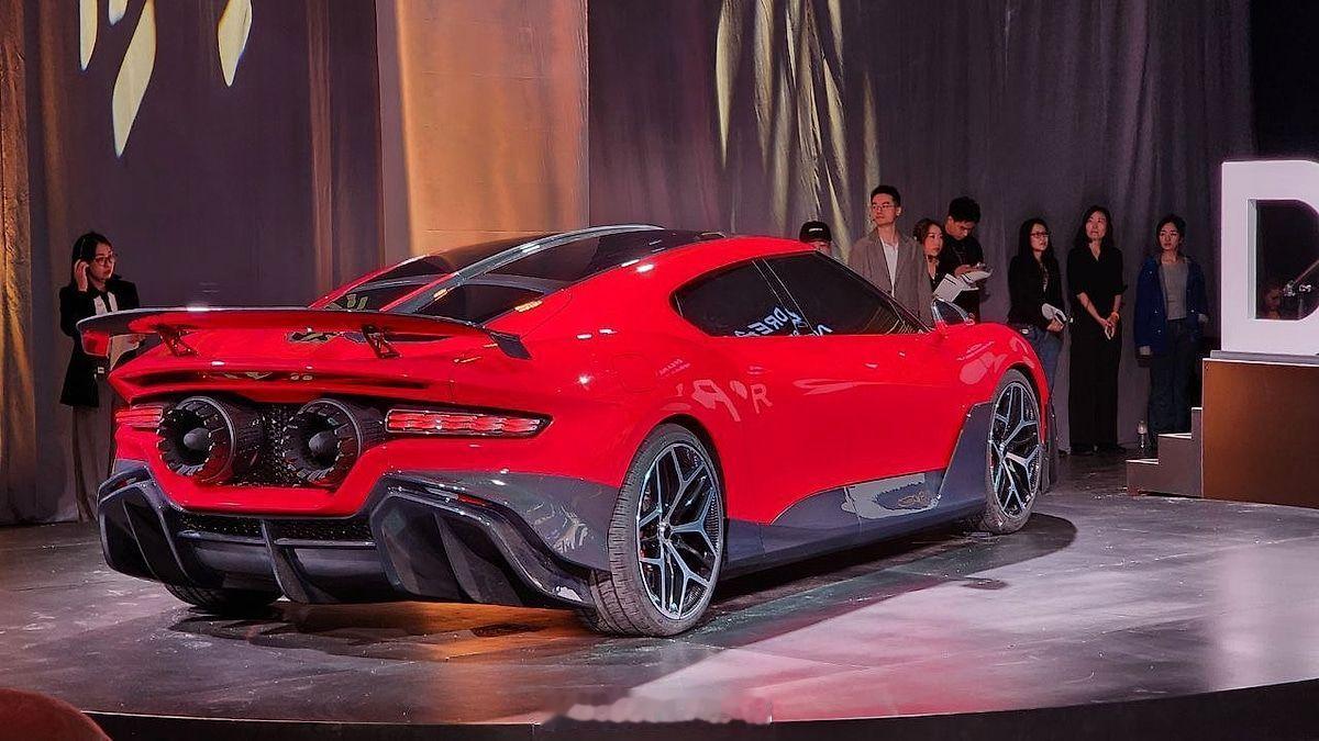 追觅火箭超跑百公里加速0.9秒追觅概念跑车 Nebula Next 01 JET