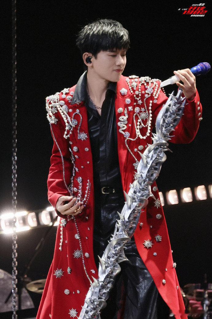 张杰张杰他真的什么都知道张杰未live巡回演唱会救命！哭到停不下来！他什么都知道