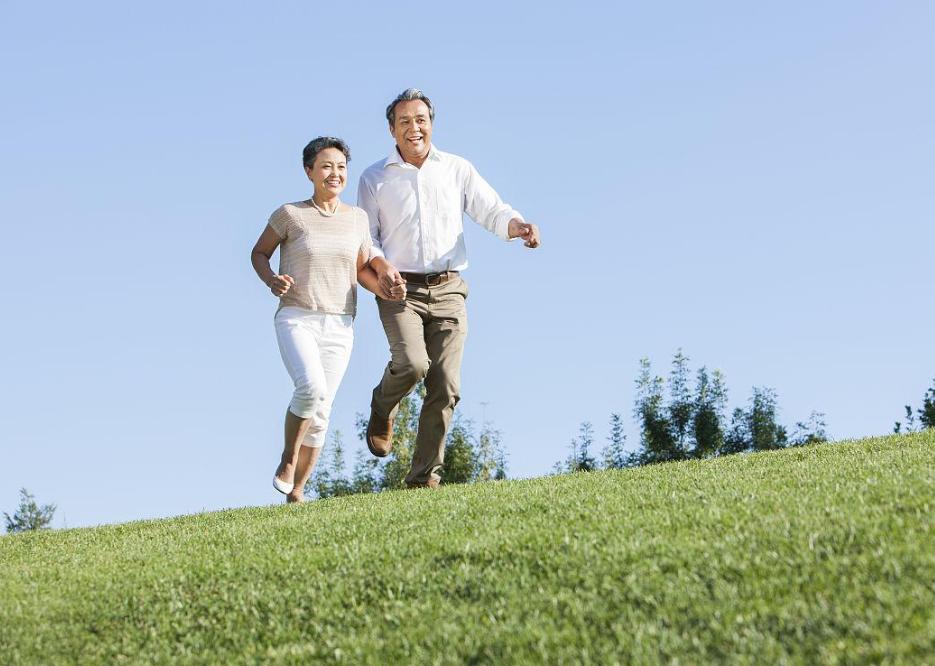 运动抗癌“实锤”！肿瘤专家推荐：最好的抗癌运动，不是走路跑步

“我从没想到，我