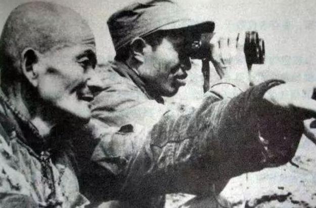 1944年，皮定均带兵路过少林寺。他听说寺里有上百武僧，还有枪，就想着劝他们下山