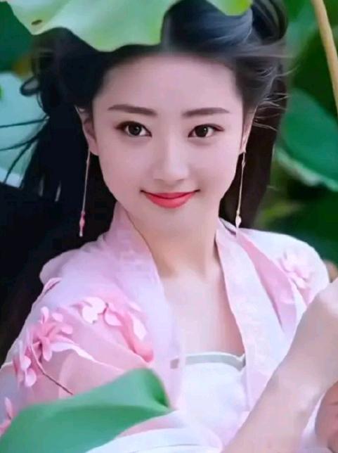 洋洋高锐·谁丢了一个雪肤花貌◎不知为什么越来……越想哪个盛夏虽然过去好多年了可是