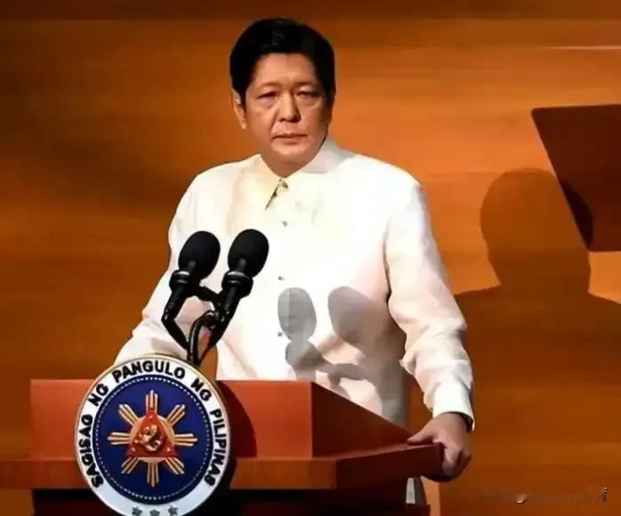 特朗普在2026年7月13号的那一天里，就干出了这么一件让人瞠目结舌的事情来，他