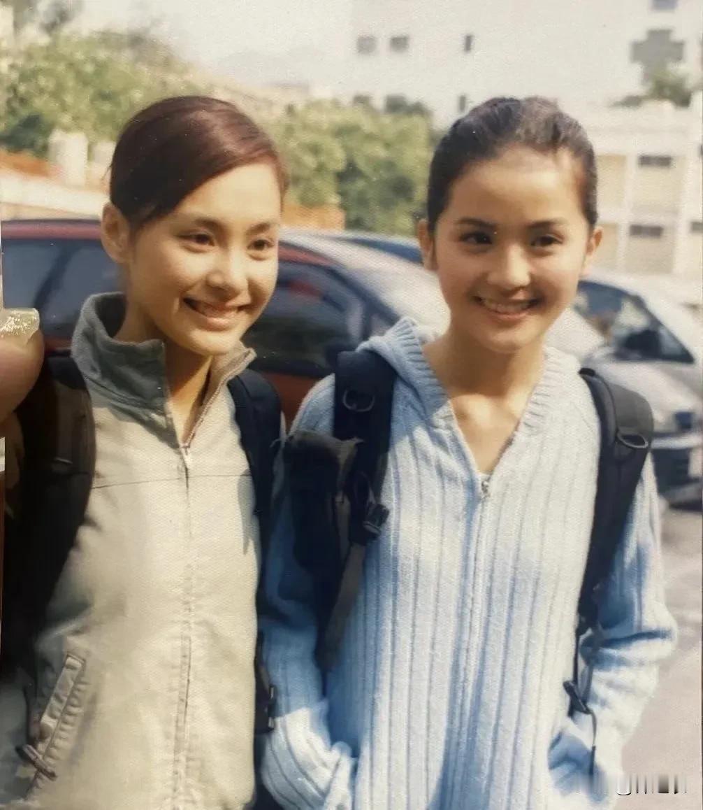 怎么说呢，我第一眼觉得阿娇很美五官真的绝了，可是我想不明白为什么会觉得阿sa更美