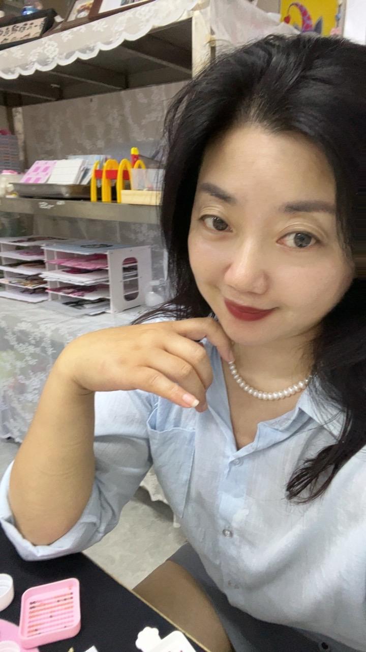 回头，我们要向前看像追风少年一样