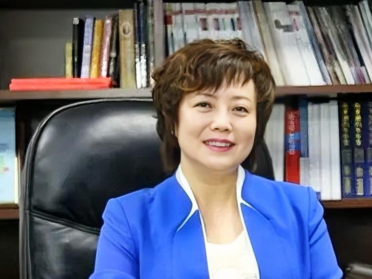 比亚迪五年超越丰田不费吹灰之力？

我们不用美国市场，五年销量也能超越丰田，比亚