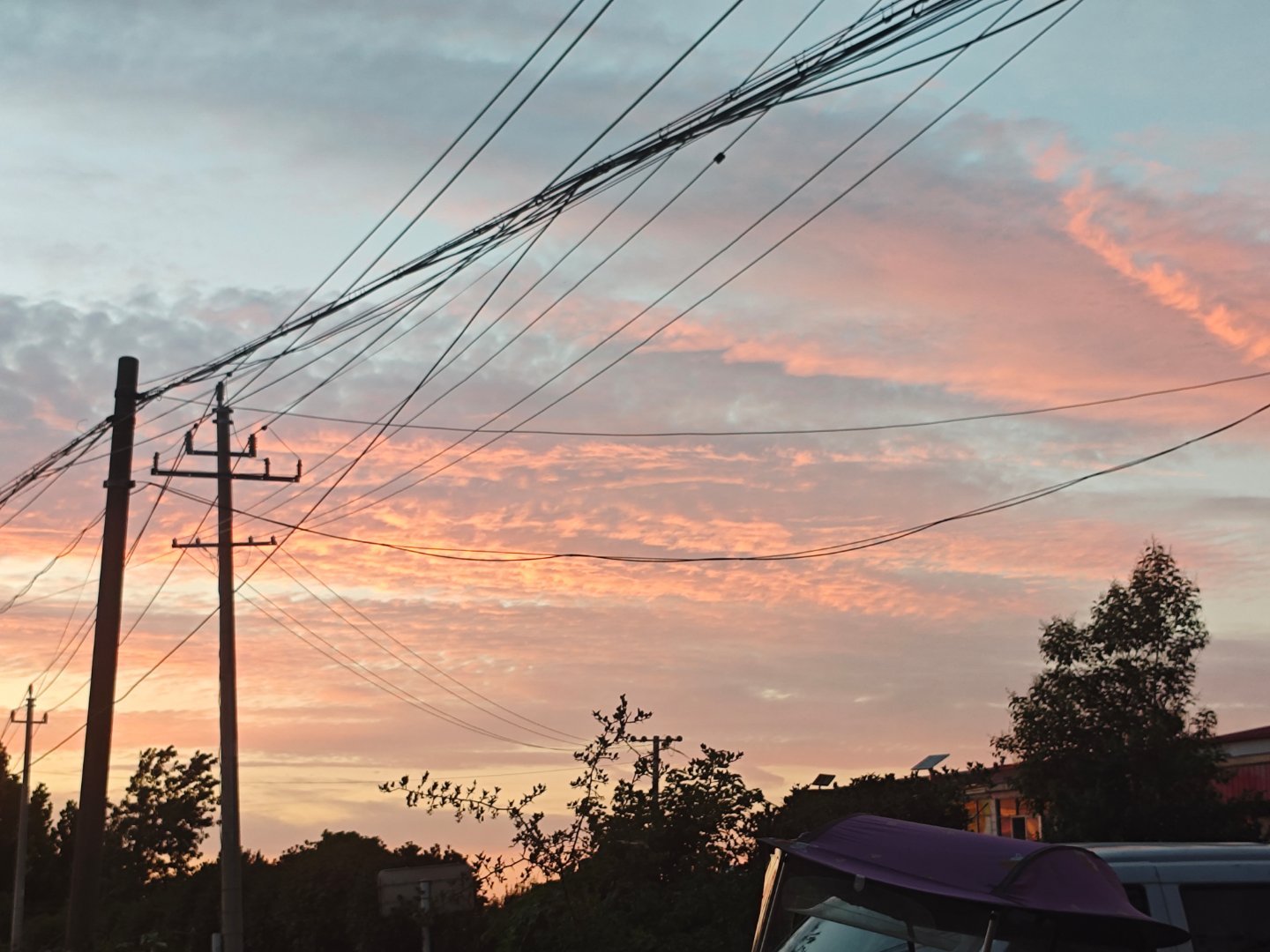 🌇