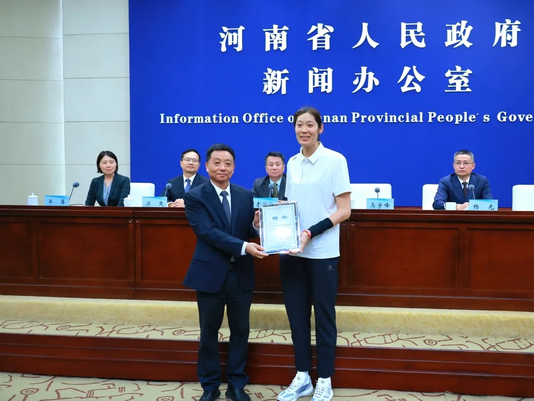 河南女排城市联赛开打朱婷任大使 关于2025年河南省女排城市联赛，共分三个阶段，