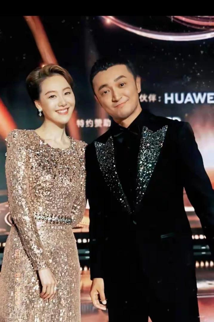 央视著名主持人尼格买提，王冠
主持界颜值担当 尼格买提