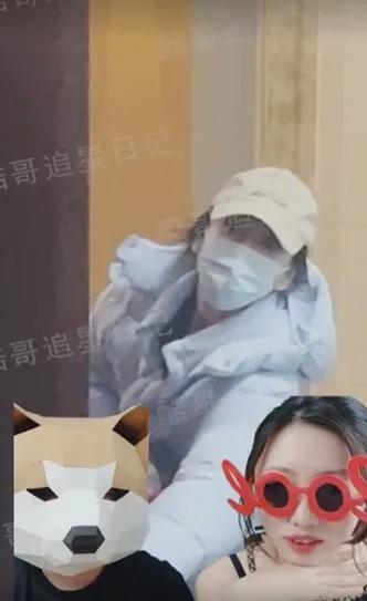 黄晓明前妻杨颖新恋情疑似曝光，与圈外男士被指已经同居。

据狗仔爆料，男方不但知