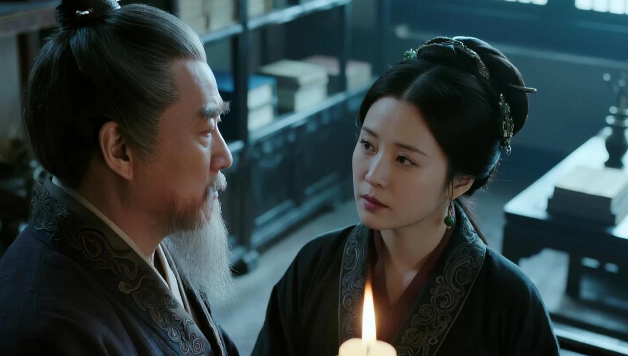 司马懿晚年当着张春华的面说出"老物可憎"，这四个字出自《晋书》，不是演义，是正史