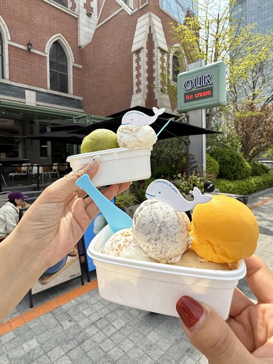 大连的！入夏的第一口gelato是🐳