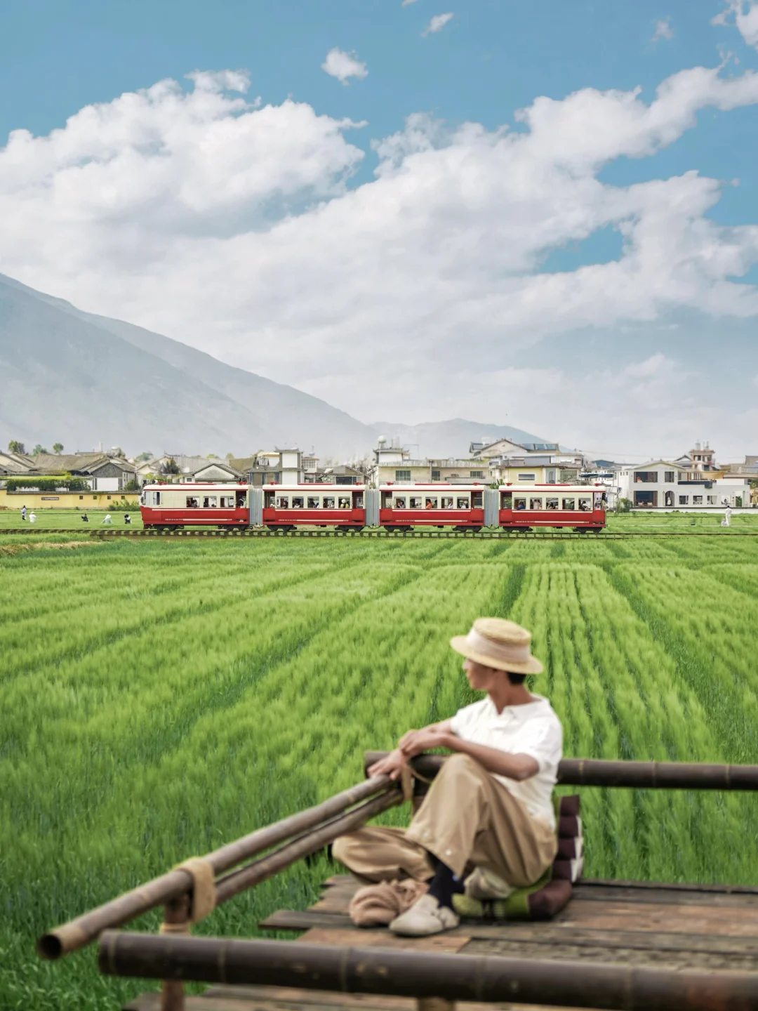 "该如何描述春天，那就去趟大理喜洲吧🌱"