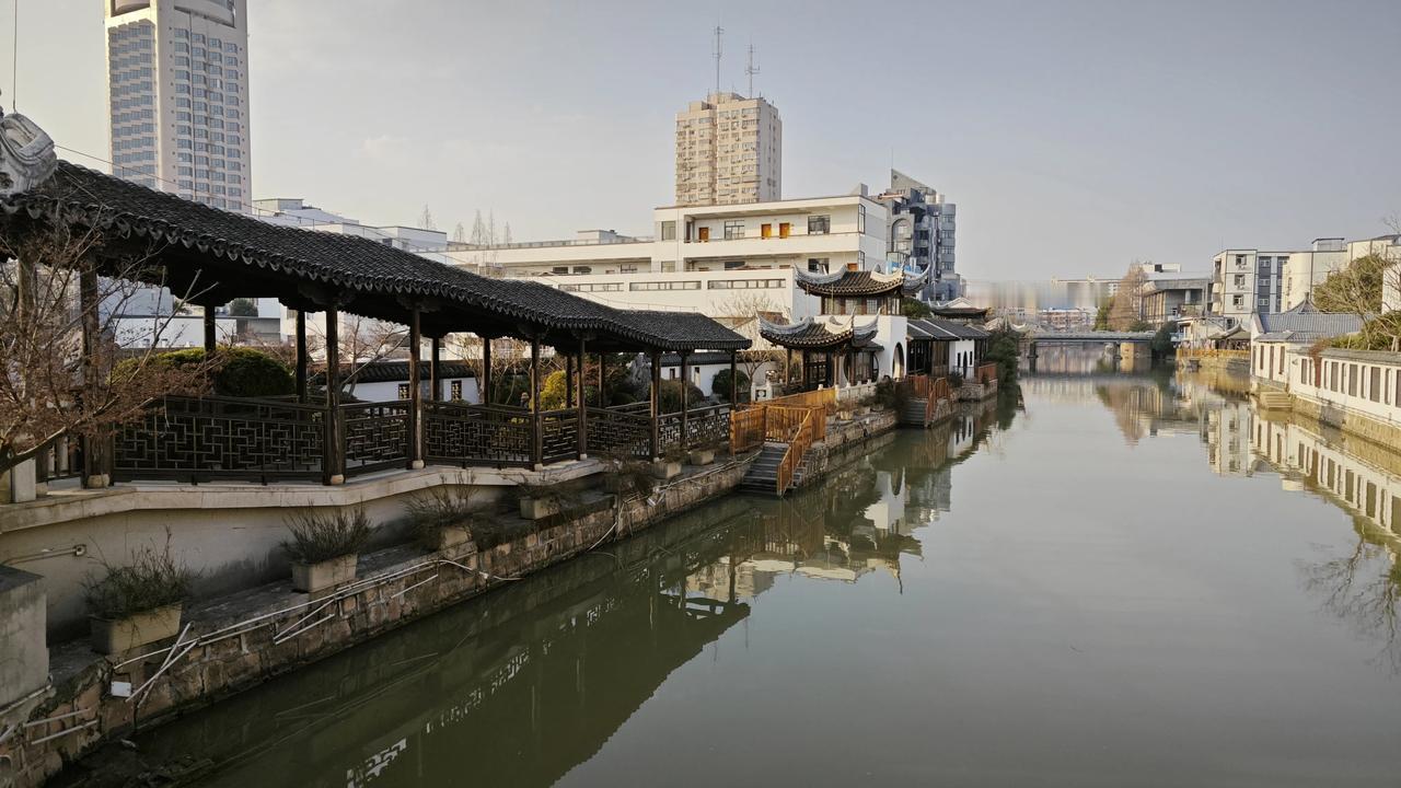 开盘早知道:管住手多观望，静等大盘探底。关注上证指数半年支撑力度。