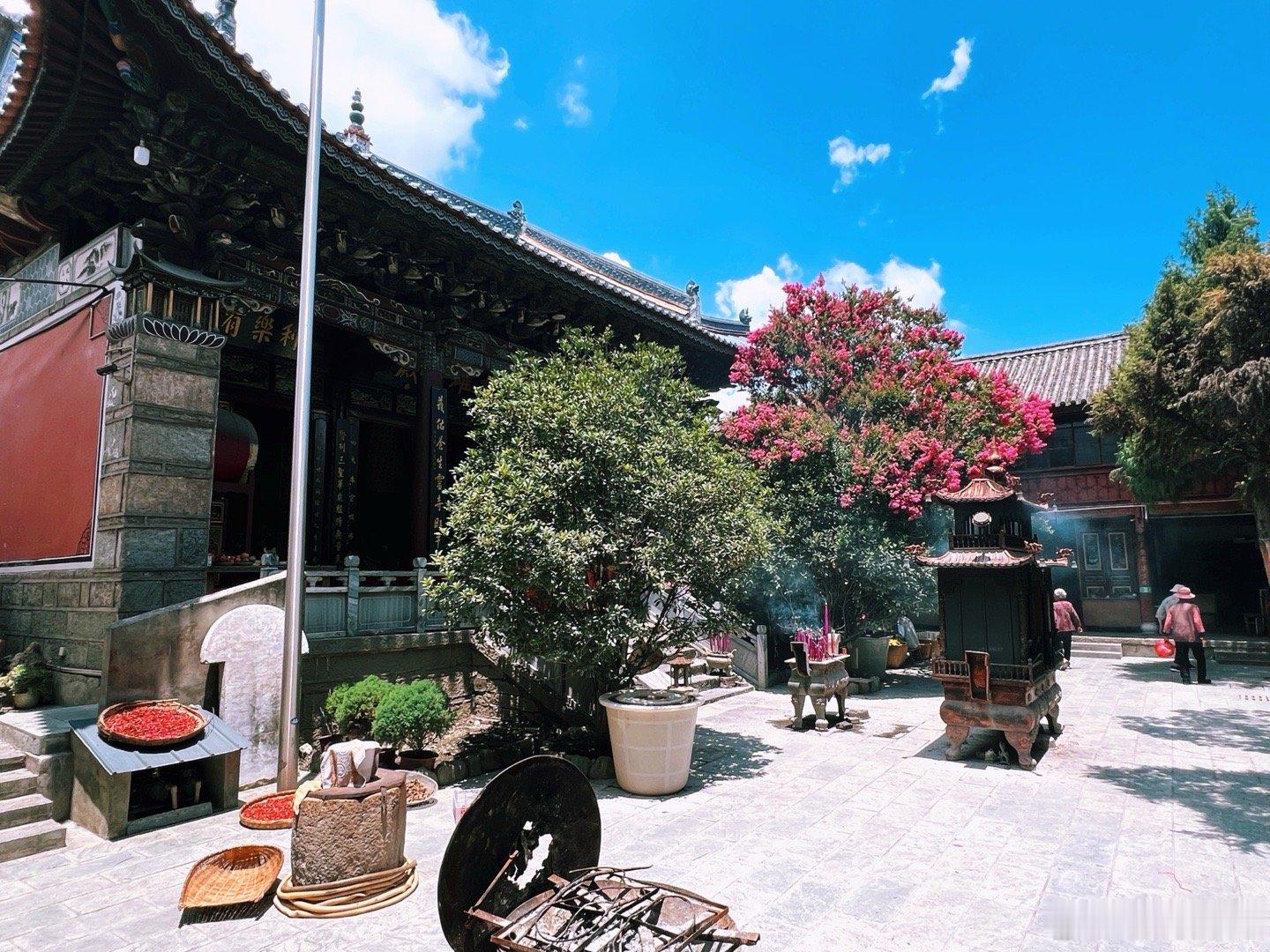 此时此刻吃货 20260714。周二。六月初一。午餐农历六月初一宜拜寺、素斋今天