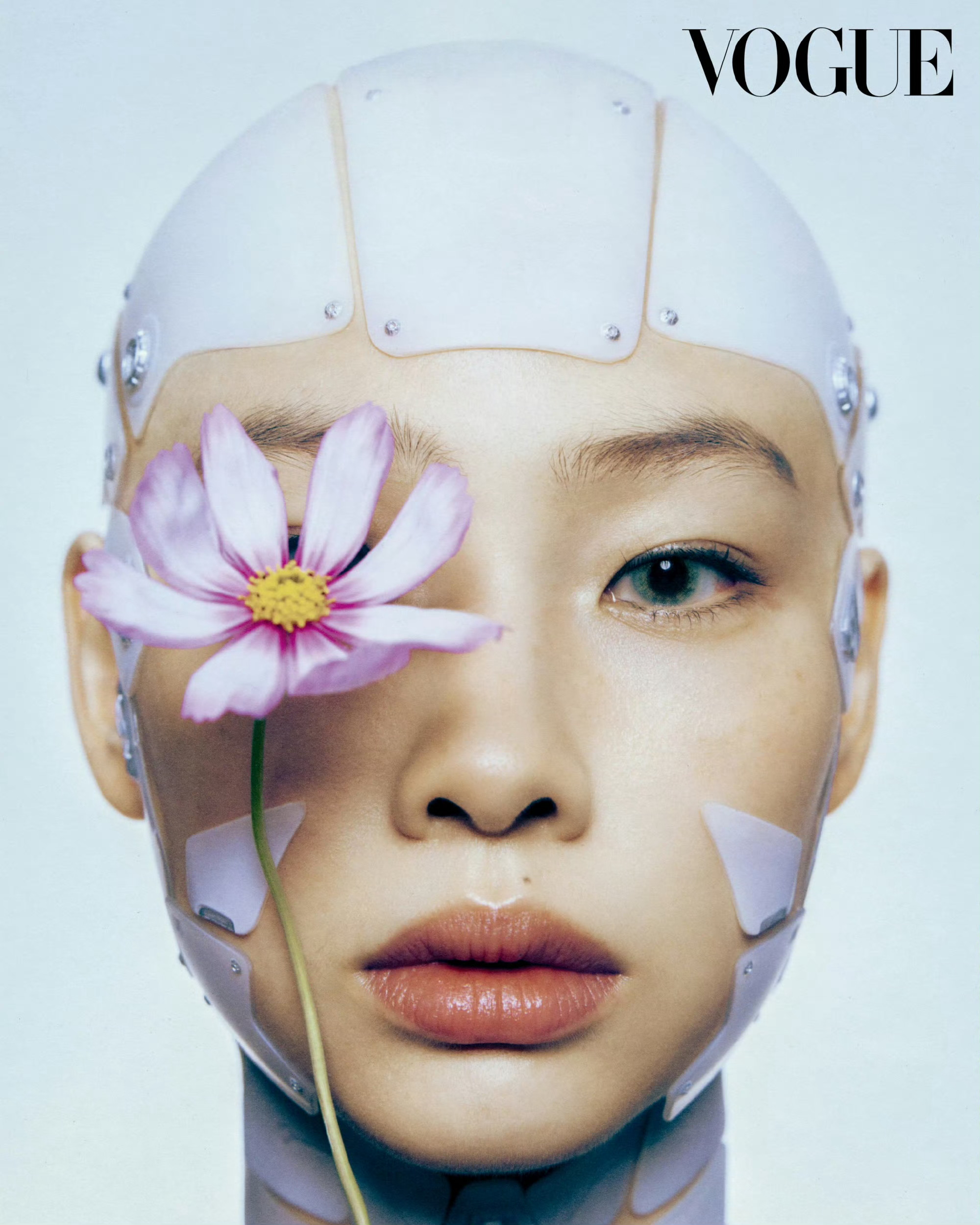 Hoyeon Jung 郑浩妍  Vogue Korea 韩国版八月刊化身冷冽“