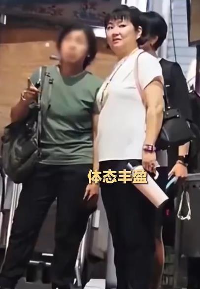 Selina社媒已停更半年以上 曾经SHE的颜值担当Selina经历一场事故后陨