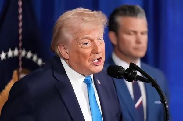 说起来，我还是挺喜欢特朗普的，他还真是教育人，如果不是老特，我们还被什么自由经济