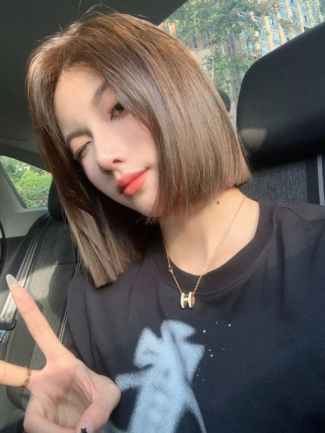 享受短发的一些时刻 ^o^