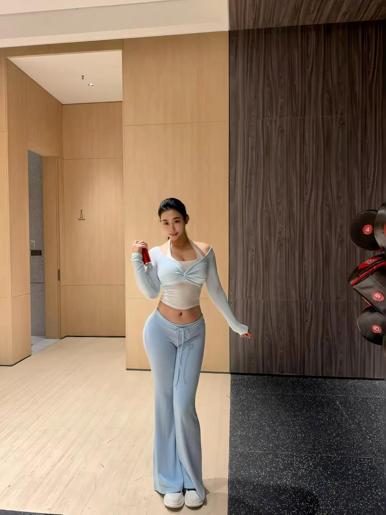 谁不听话？ 健身穿搭