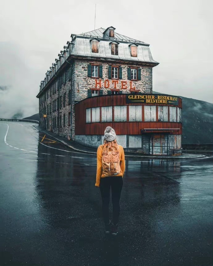 人生的路，靠自己一步步走去，真正能保护你的，是你自己的人格选择和文化选择。——李