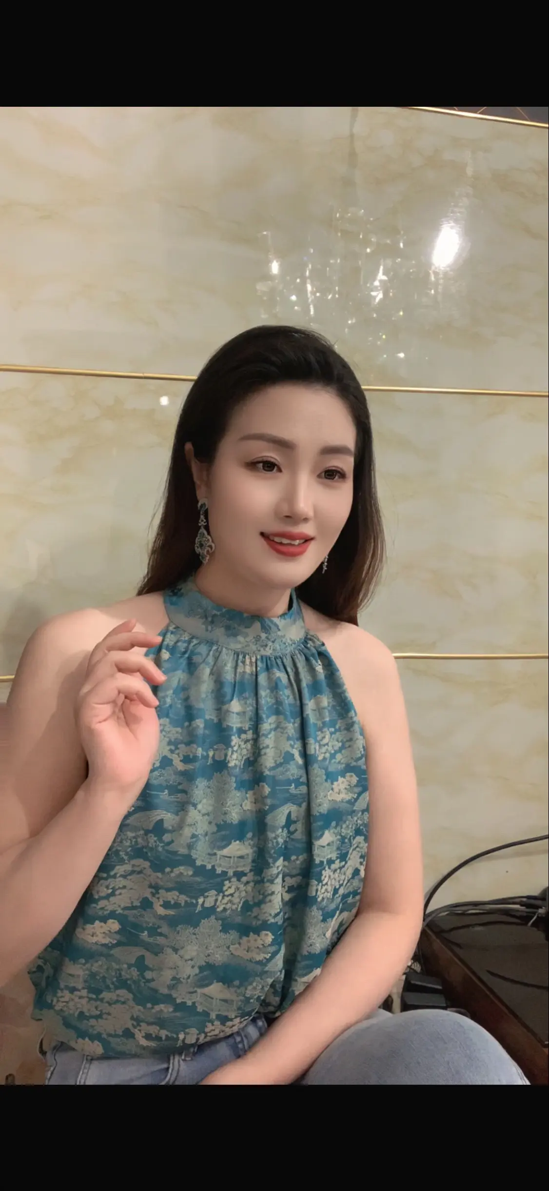 大大方方爱自己，人到中年一个很绝的心态！ 不解释  不讨好 人生哪有那...