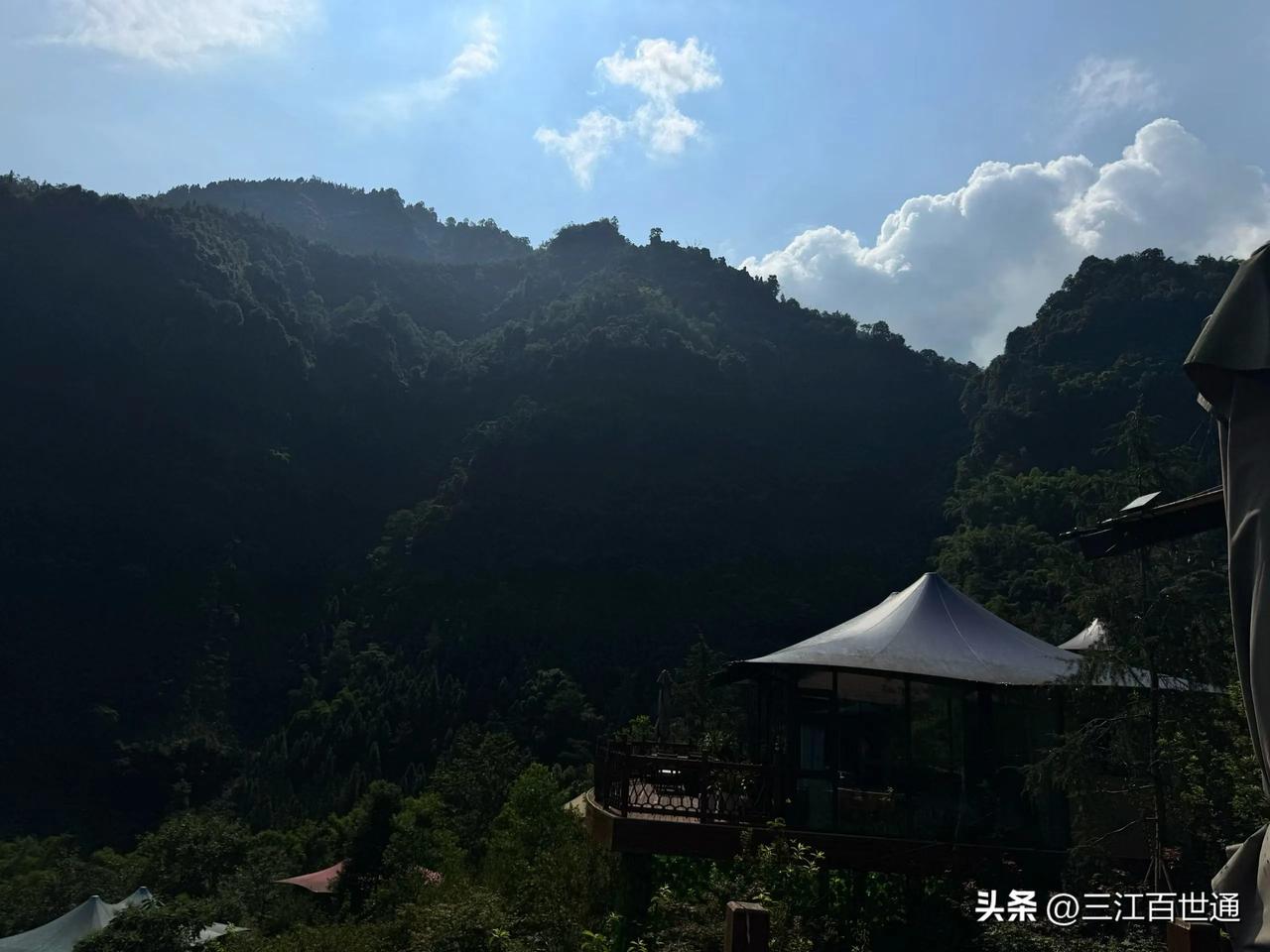 宜宾黄金坝露营基地！龙神沟景区确实不适合夏天去！网友吐槽：这个地方白天点不凉快，