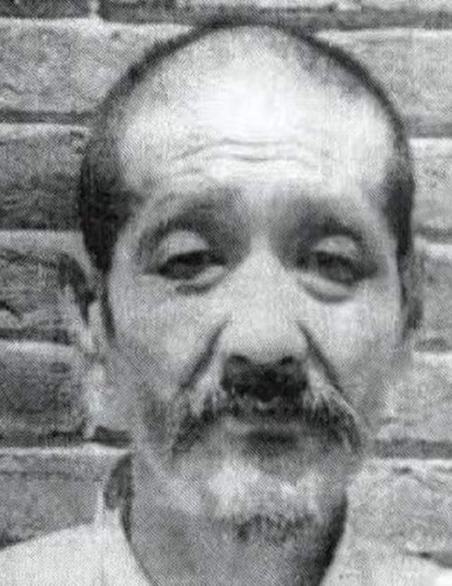 1953年，了明禅师被带到刑场枪毙，行刑前，他对行刑人员提了一个要求："我罪大恶