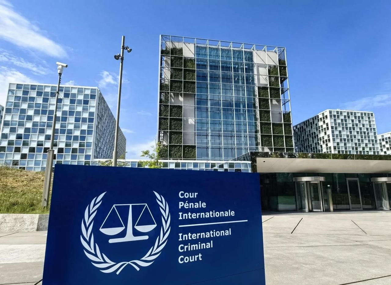 美国开始“瓦解”国际刑事法院。

美国国务卿鲁比奥18日发表声明称，美国政府已将