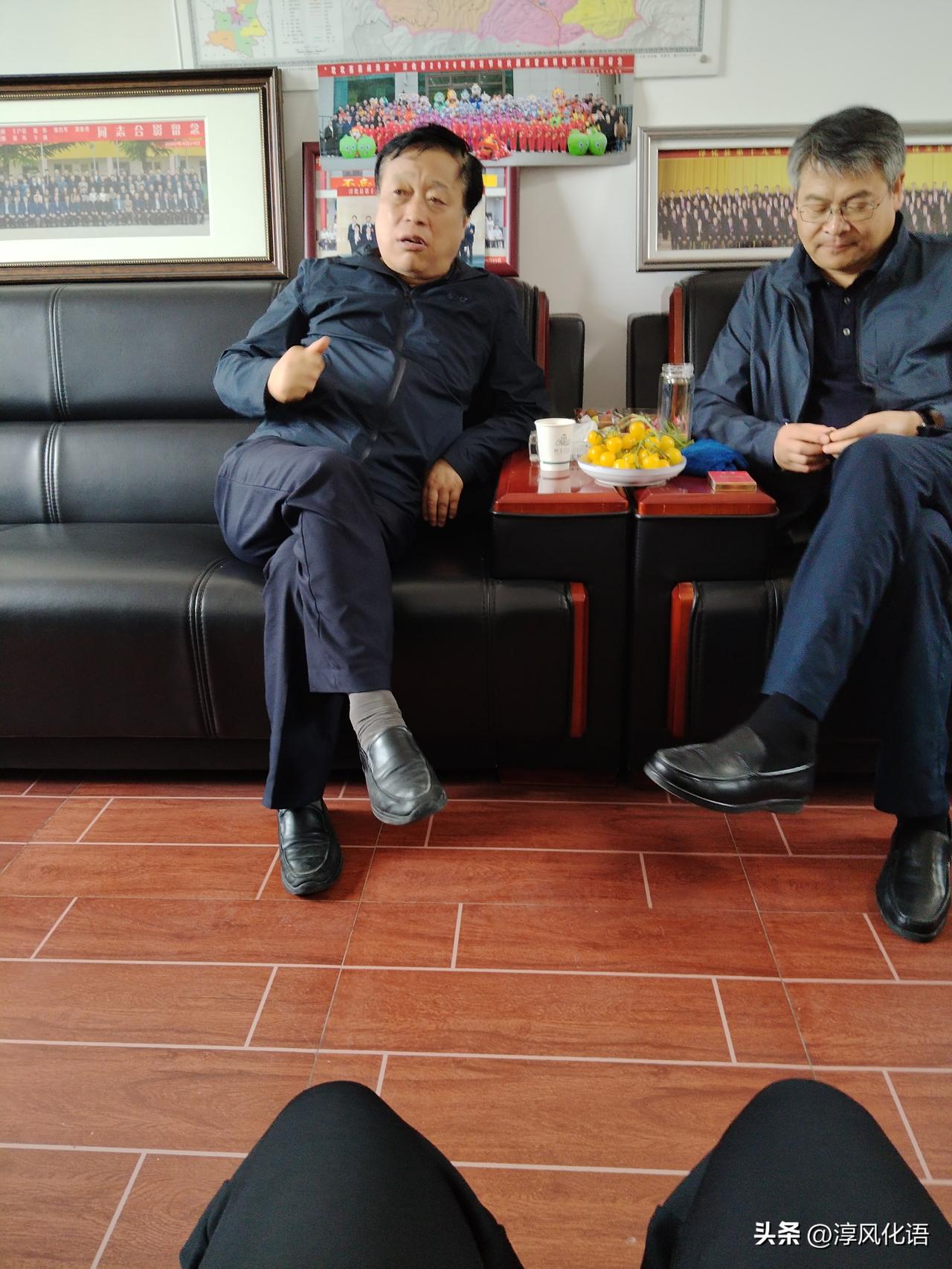 坦诚相见不如怀念。无拘无束畅所欲言令人心动的感觉，用真心换真心