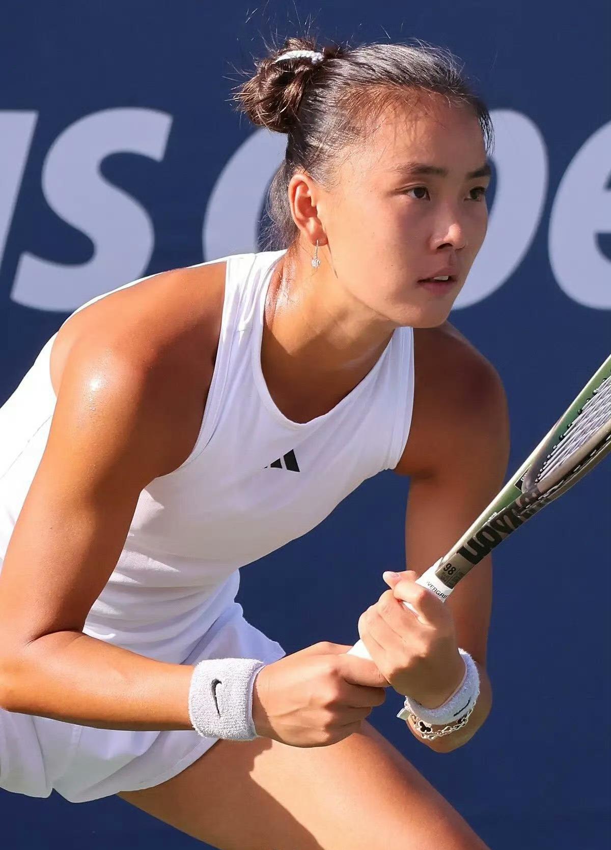 太难了，袁悦结束女单八连败！WTA125华沙女单正赛首轮：袁悦6-1/6-4 击