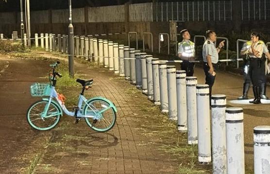 悲剧还是发生了！香港，一个27岁的年轻姑娘，深夜骑着共享单车回家，就这么遇上灭顶