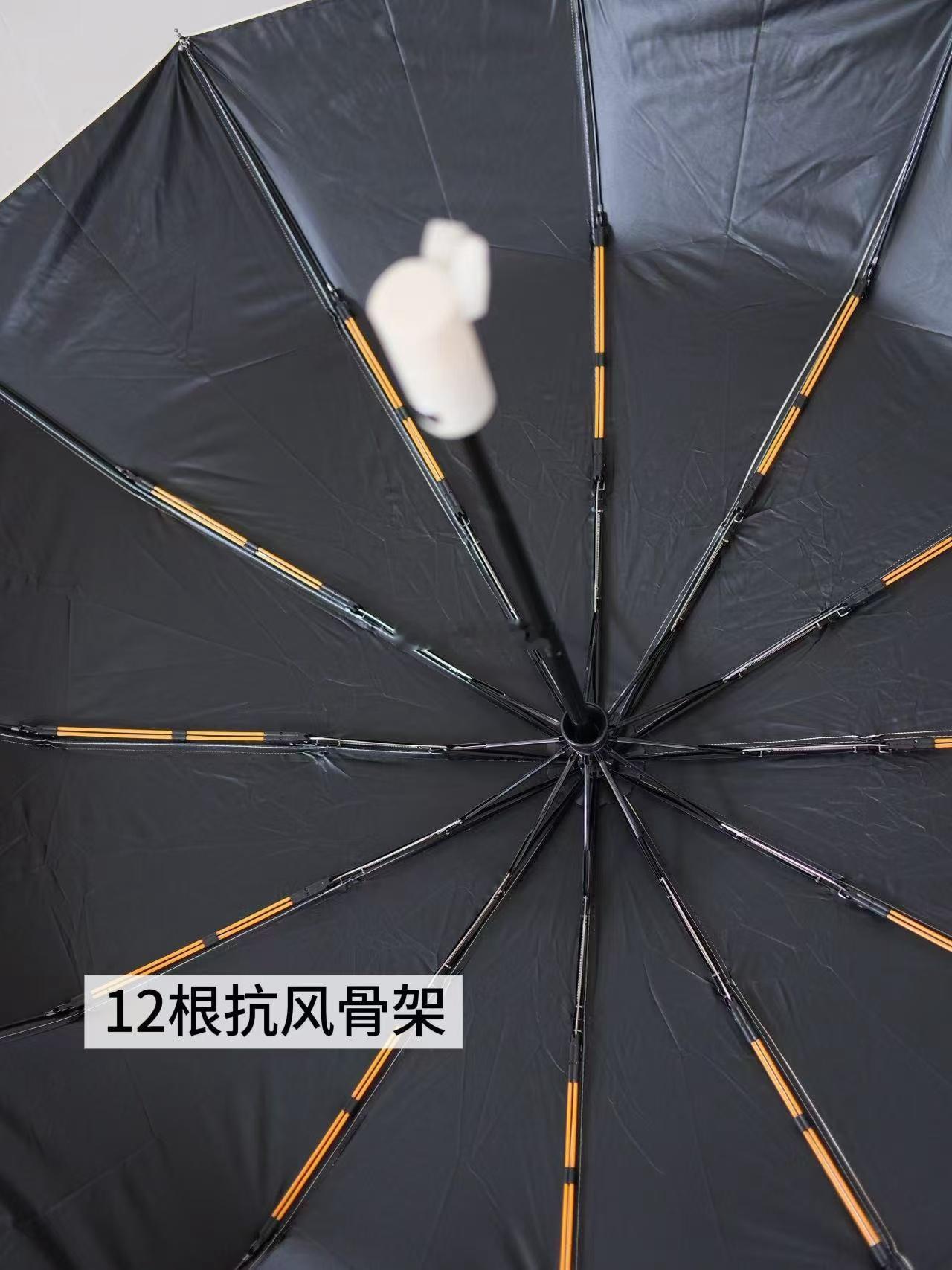 “予独爱莲之出淤泥而不染，濯清涟而不妖.”很多人对它的理解是在污浊的环境中能保持