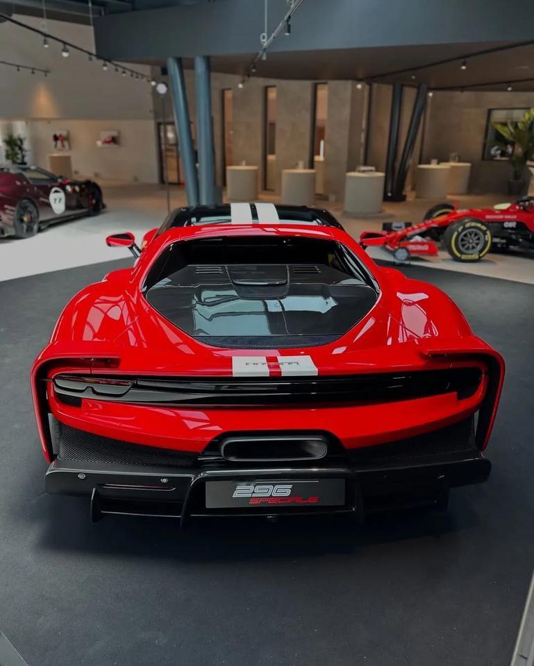 法拉利296 Speciale