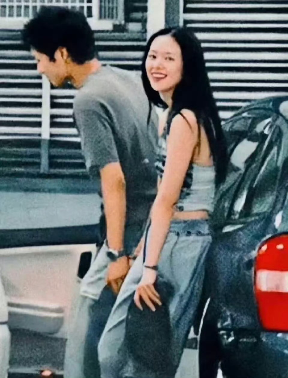 子怡这张图太小说太偶像剧了 