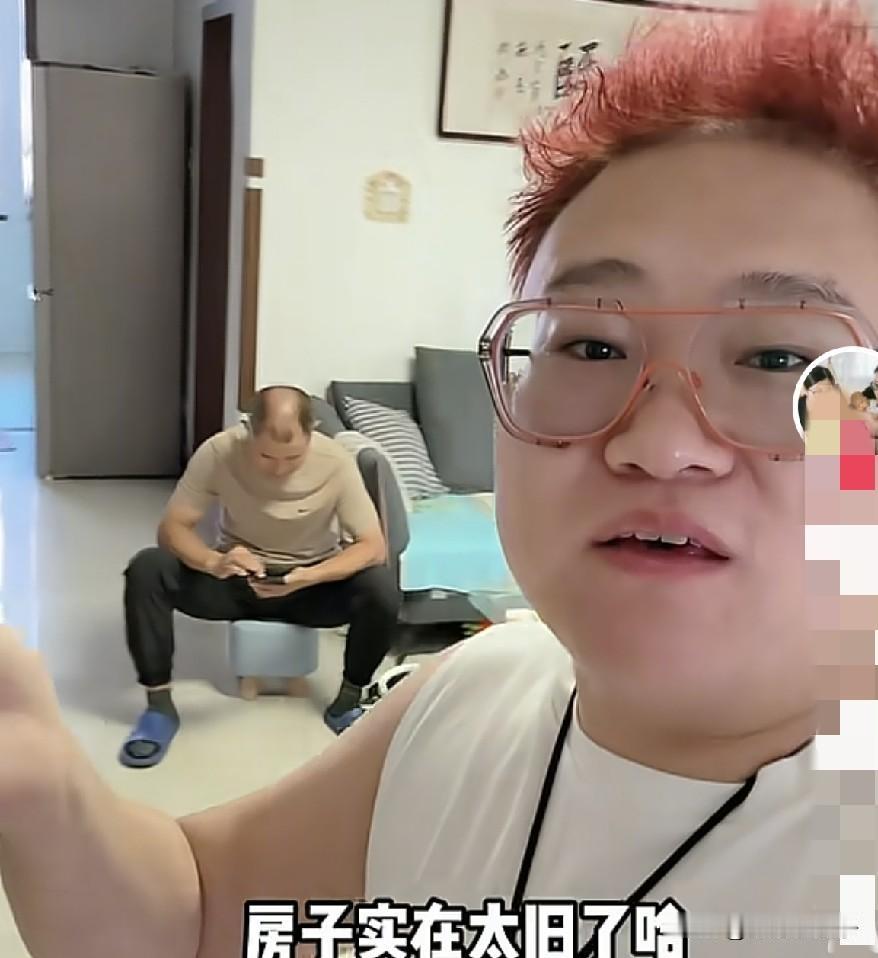 洞洞终于给老丈人买房子了，都张罗两年了，咋咋呼呼，被网友喷惨了！这才终于付定金，