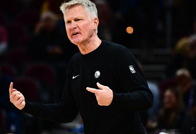 1月21日讯 勇士127-145不敌猛龙，赛后，勇士主帅科尔接受媒体采访。谈及猛