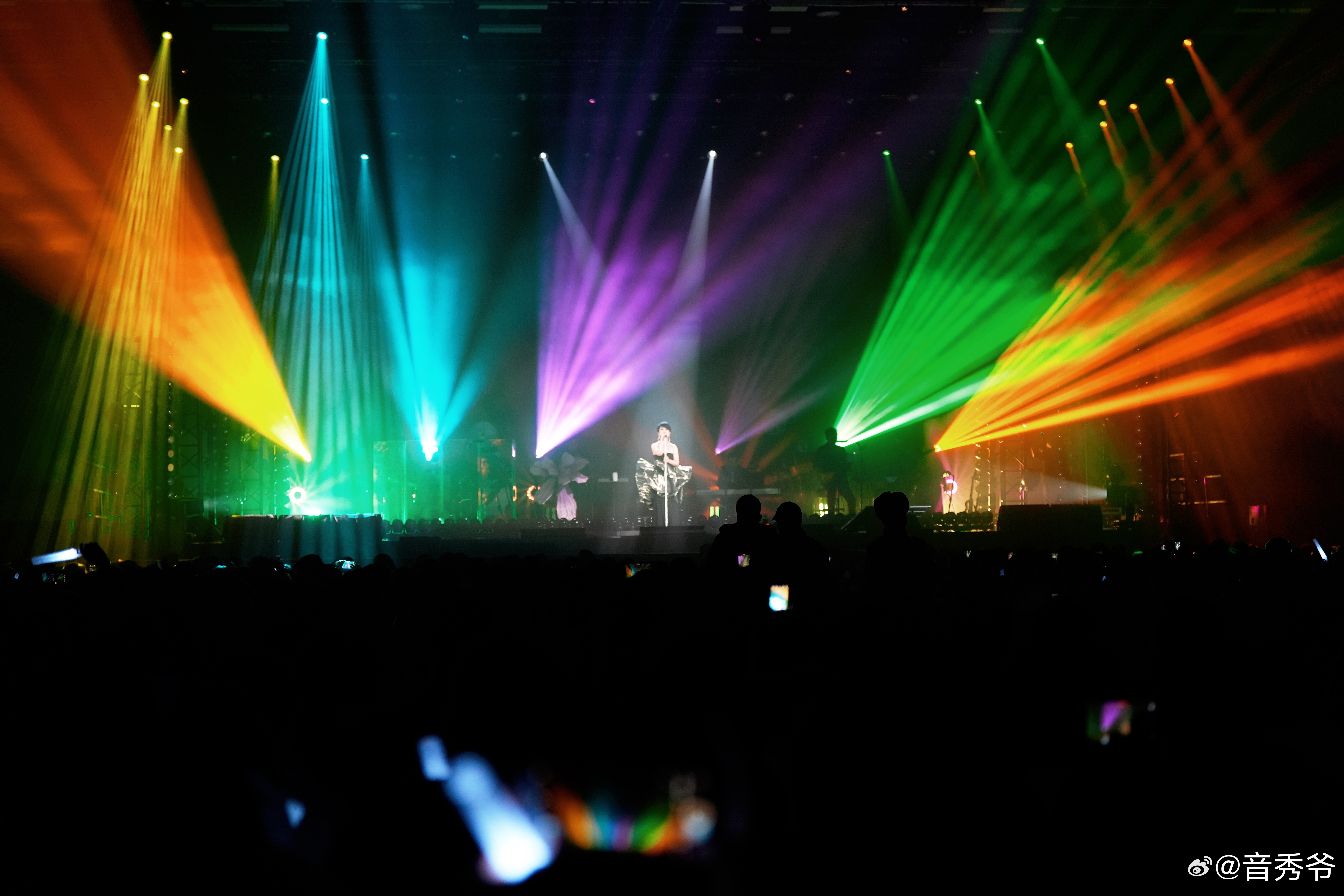 陈明2026上海演唱会陈明上海演唱会官宣嘉宾王鸥 陈明和王鸥的重逢，让四月的上海