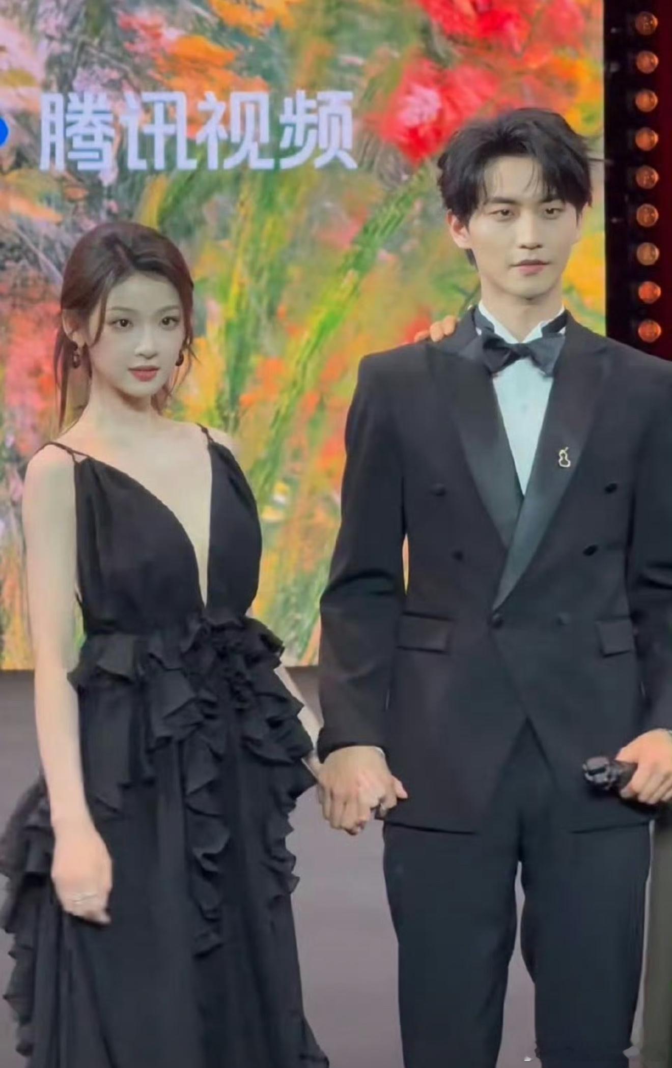 腾讯招商大会有几个男演员颜值不太行，cp感强的不多。 ​​​