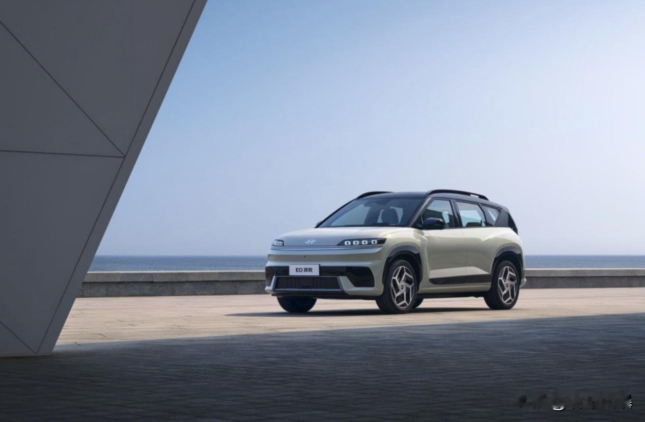 购车焦虑？不存在的！EO羿欧十五万内的预算，也能享受三十万级的驾驶质感。大师级底