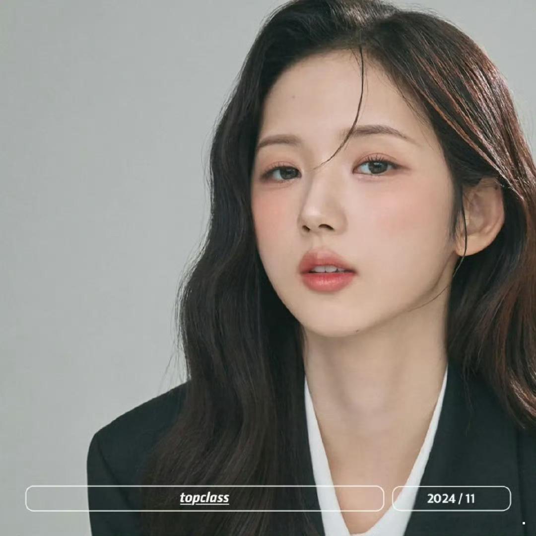 李知禹 满脸胶原蛋白 