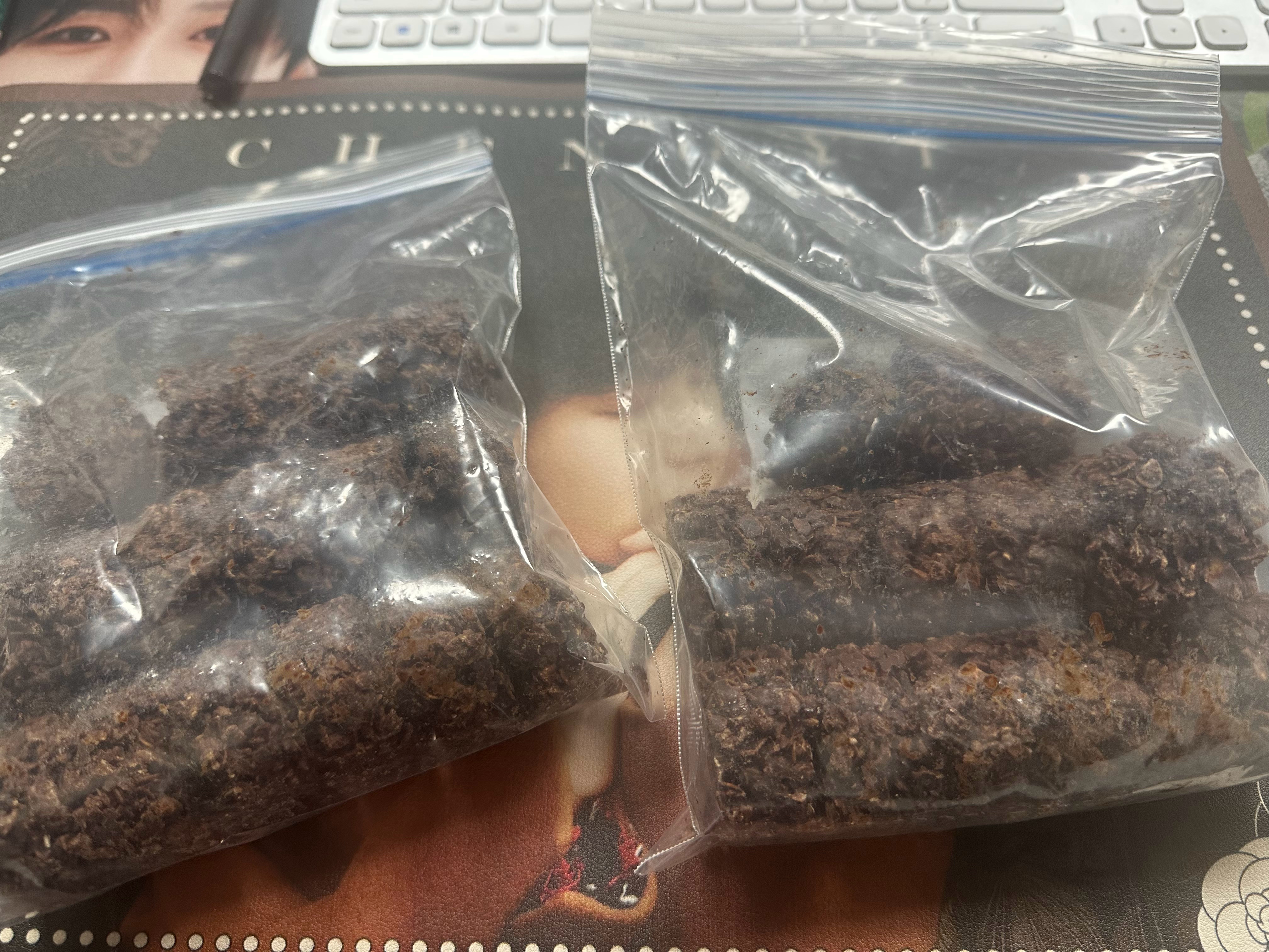 又被投喂了[偷笑]，真的有人做出了燕麦黑巧[赞]，膜拜啊​​​