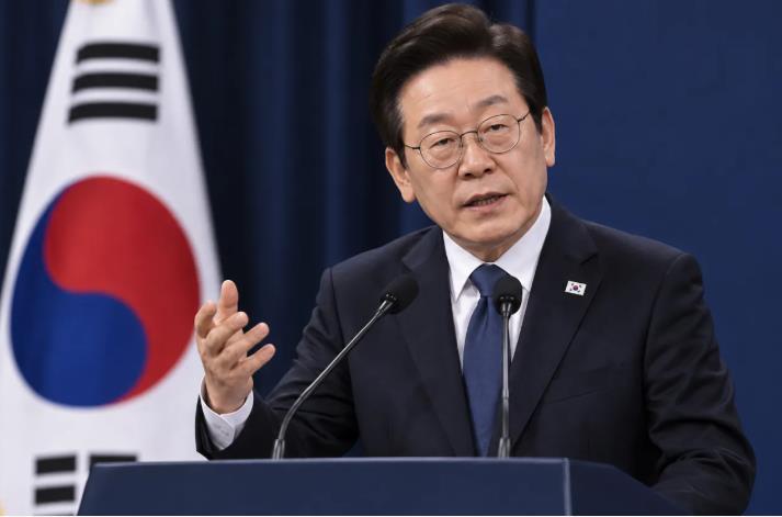 韩国怒斥泽连斯基泄露朝鲜战俘数据，是典型的不顾后果和责任
    泽连斯基关于两