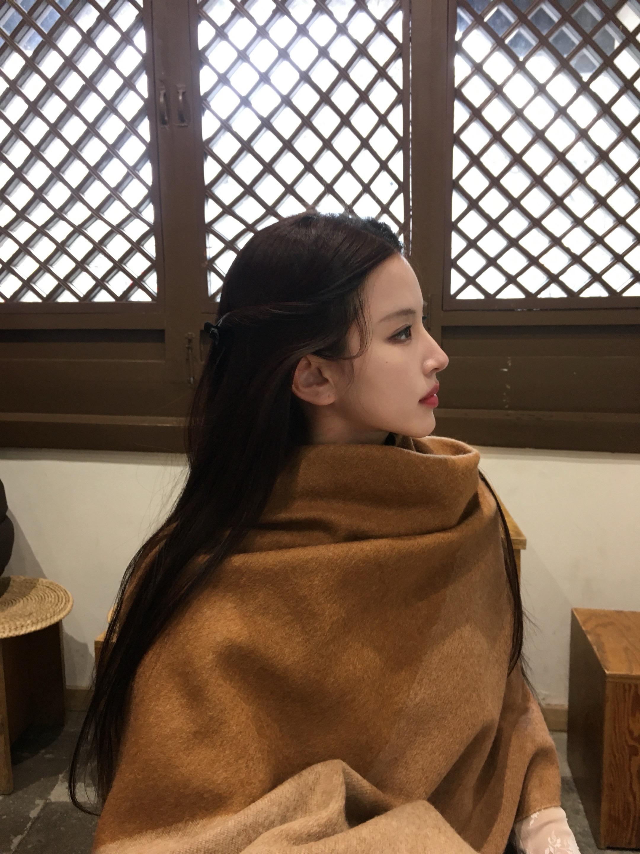 爱着你 像心跳 难触摸